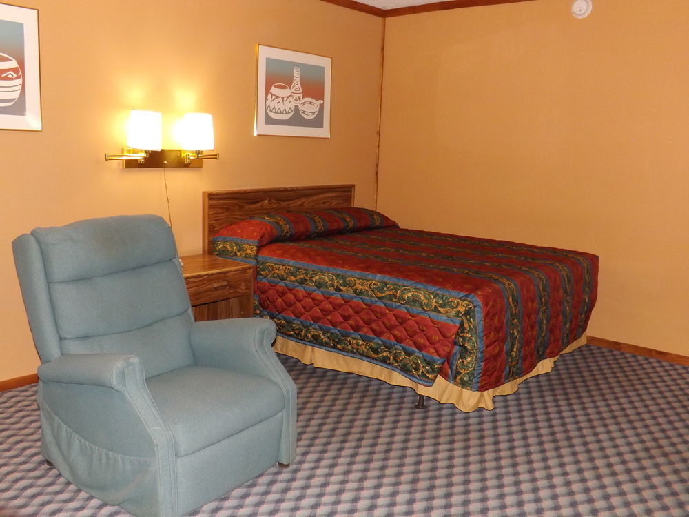 Tristar Inn Xpress トゥクムカリ エクステリア 写真